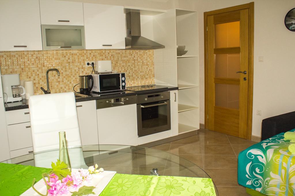 Vasto Apartments Каштела Номер фото